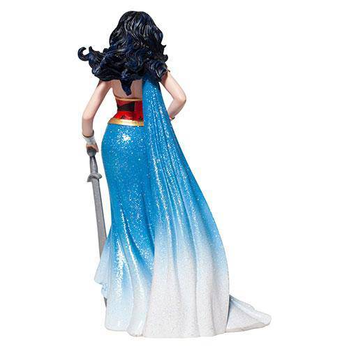 Enesco DC Comics Couture de Force - by Enesco | Buy at ToyShnip