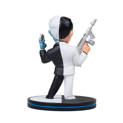 QMx Q-Fig DC Batman: The Animated Series Blind Box Wave 1 (1 Box with 1 Figure)