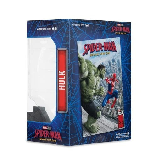 Marvel Rivals Spider-Man: Brand New Day Hulk 1:6 Scale Posed Figure with Scene and Comic