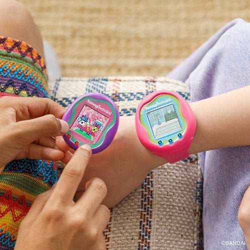 Tamagotchi Uni Pink Virtual Pet