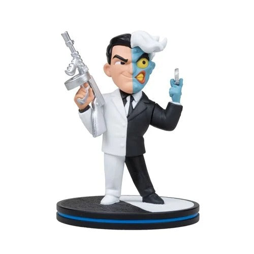 QMx Q-Fig DC Batman: The Animated Series Blind Box Wave 1 (1 Box with 1 Figure)