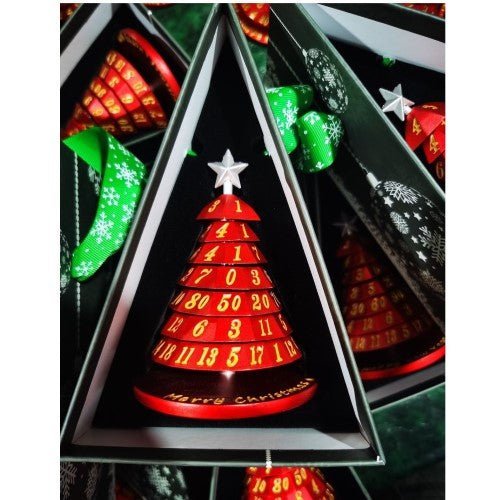 Aluminum Christmas Tree 7 Dice Set - Choose a color - by Hymgho | Buy at ToyShnip