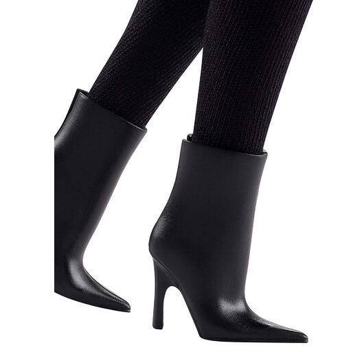 Barbie Best To A Tea BFMC Doll - by Mattel | Buy at ToyShnip