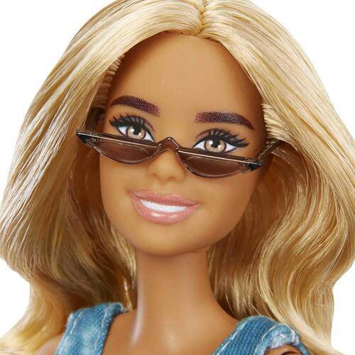 Barbie Fashionista - by Mattel | Buy at ToyShnip