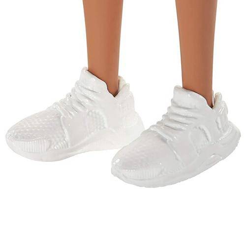 Barbie Fashionista - by Mattel | Buy at ToyShnip