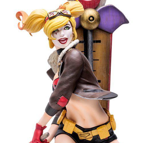 DC Bombshells Harley Quinn Deluxe Vers. 2 Statue - ToyShnip | EN