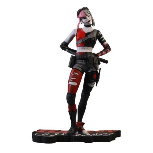 Dc Direct Harley Quinn Black & White By Simone Di Meo Statue - by DC Direct | Buy at ToyShnip