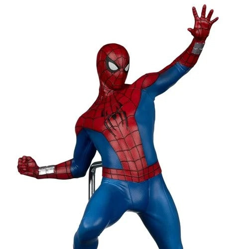 Marvel Rivals Spider-Man: Brand New Day 1:6 Scale Posed Figure with Scene and Comic