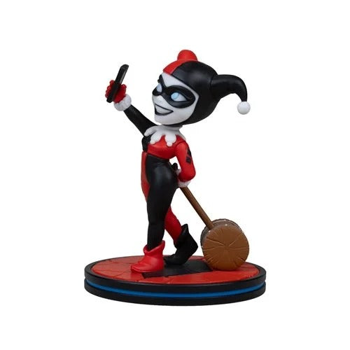 QMx Q-Fig DC Batman: The Animated Series Blind Box Wave 1-R1 (1 Box with 1 Figure)