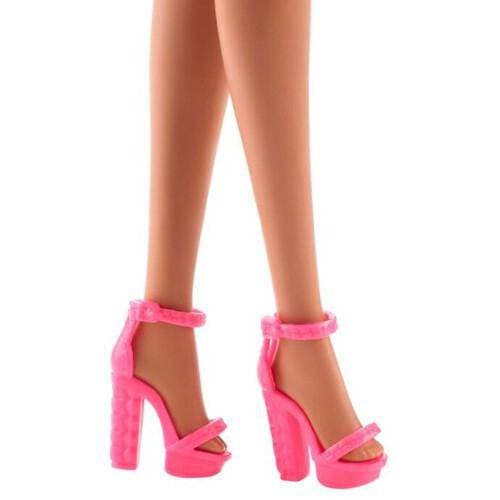 Holiday look Barbie Doll - GXD57 - by Mattel | Buy at ToyShnip