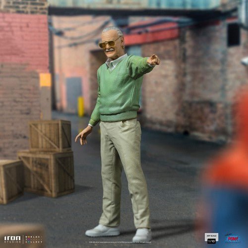 Iron Studios Pow Stan Lee Legendary Years Art Scale 1/10 Statue - by Iron Studios