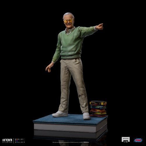 Iron Studios Pow Stan Lee Legendary Years Art Scale 1/10 Statue - by Iron Studios | Buy at ToyShnip