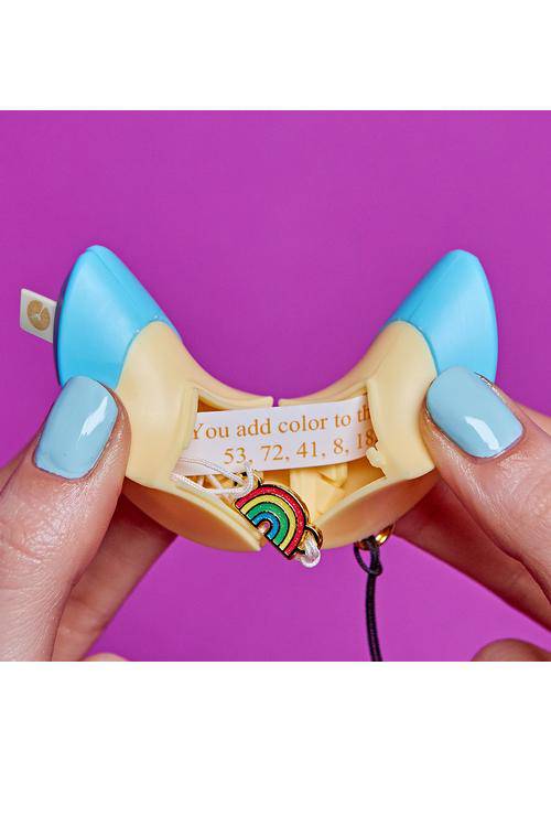 Lucky Fortune Fortune Cookie Chinese Take-Out - by Wow Wee | Buy at ToyShnip