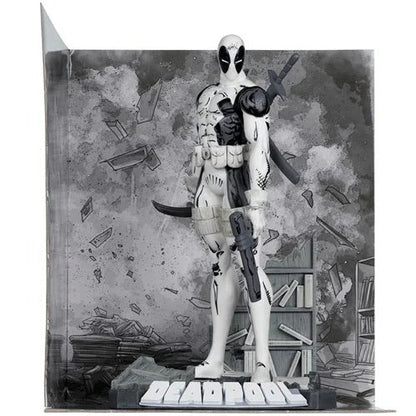 Marvel Deadpool The New Mutants 98 Line Art 1:10 Scale Posed Figure with Scene - Gold Label Exclusive - by McFarlane Toys