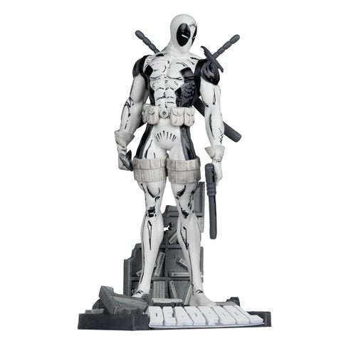 Marvel Deadpool The New Mutants 98 Line Art 1:10 Scale Posed Figure with Scene - Gold Label Exclusive - by McFarlane Toys