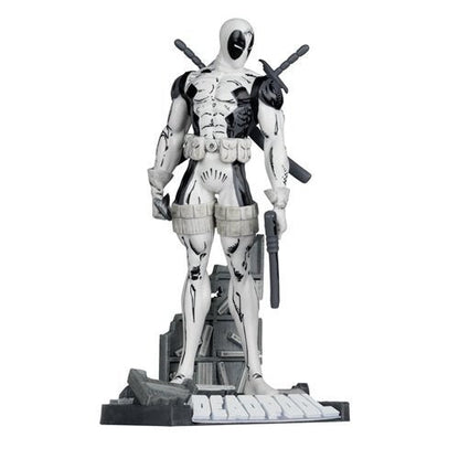 Marvel Deadpool The New Mutants 98 Line Art 1:10 Scale Posed Figure with Scene - Gold Label Exclusive - by McFarlane Toys