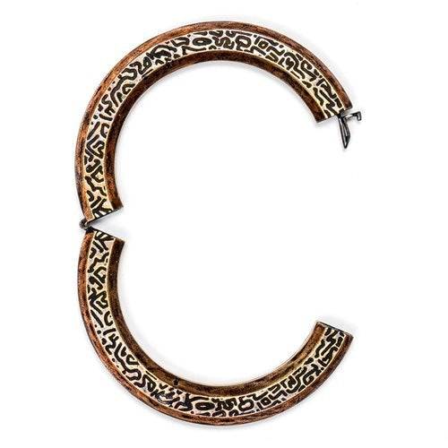 Marvel Shang-Chi Necklace and Glow-in-the-Dark Bracelet Ring Prop Replica Set – Entertainment Earth Exclusive - by Salesone Studios | Buy at ToyShnip