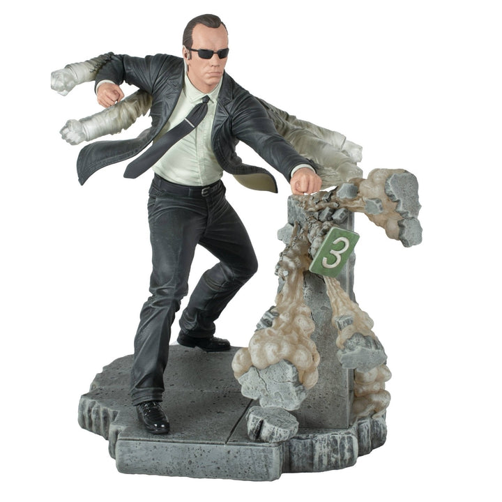 The Matrix Gallery Agent Smith PVC 10-Inch Diorama - by Diamond Select | Buy at ToyShnip